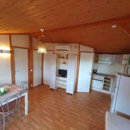 Kemping Dans Les Pescalunes *