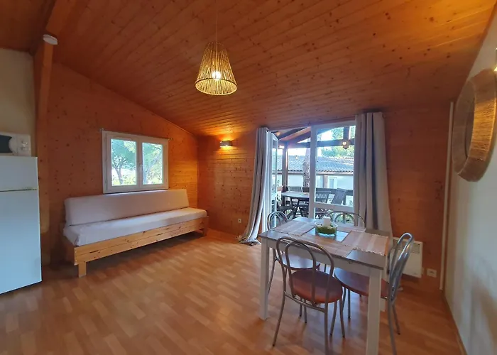 营地 Dans Les Pescalunes